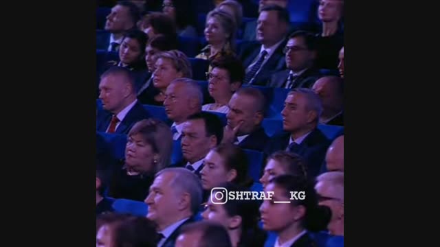 Кашкар Жунушалиевге окшош адам Москвада концертте отурат