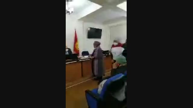 Саламаттыкты сактоо министри гепатит менен жабыркагандарга жолукту