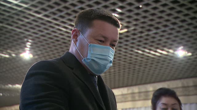  Президенттин милдетин аткаруучу Талант Мамытов шайлоого катышты