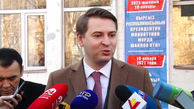  Артем Новиков