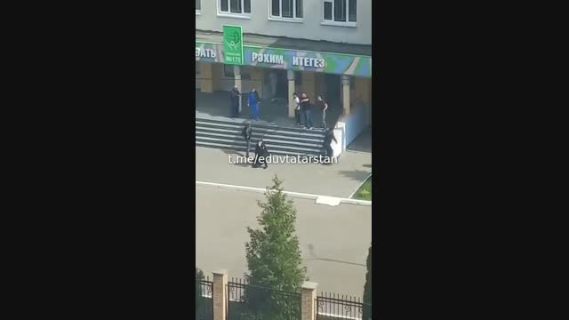 Ок аткан жигиттин бири кармалган учур 