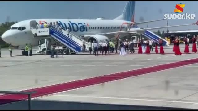 Спортчуларды аэропорттон тосуп алуу