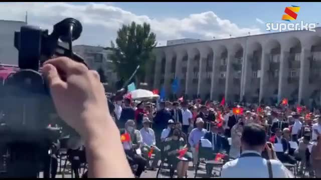 Айсулуу Тыныбекова элди ыйлатты