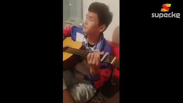 Роза Аманованын "Ак куу" аттуу ыры окурмандын аткаруусунда