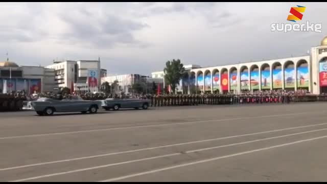 Эгемендүүлүккө  карата парад