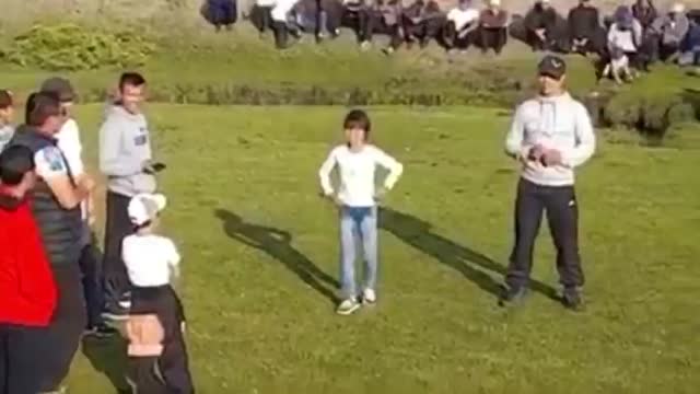 Айсулуу тыныбекова жаш балбан кызга жардам берүүгө даяр экенин айтты