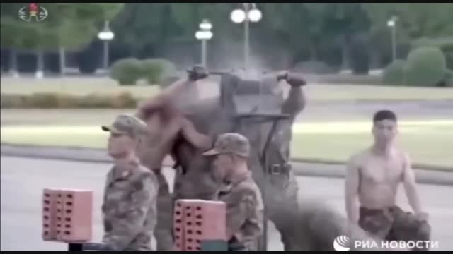 Ким Чен Ынды аскерлери таң калтырды 
