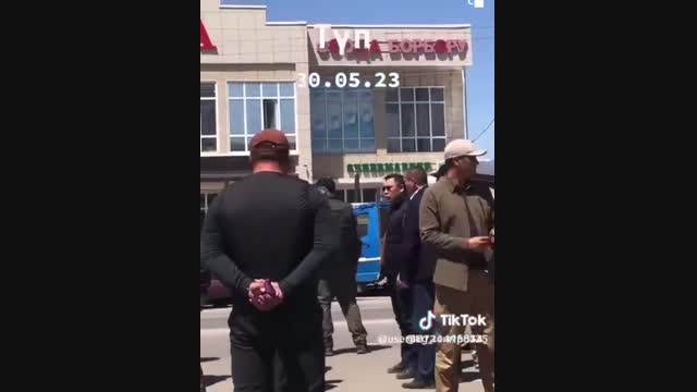 Президенттин Түптүн чиновниктерин урушуп жаткан видеосу тарады