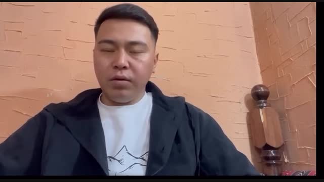 Кыргыз тилин талап кылган Айтилек Орозбеков анын камалышын кимдер уюштурганын ачыктады