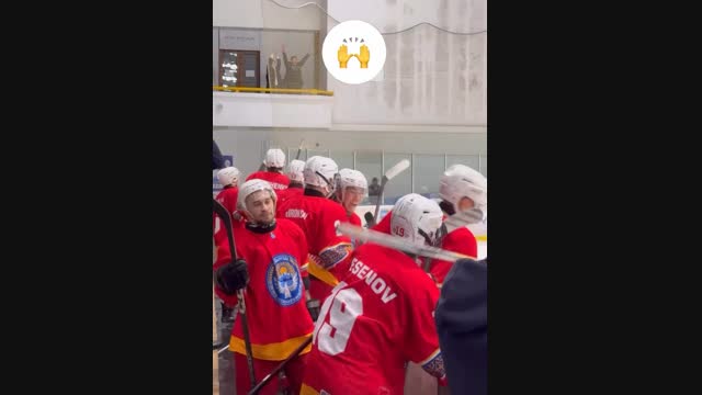 Кыргыз хоккейчилери дүйнө чемпионатын жеңиш менен баштады