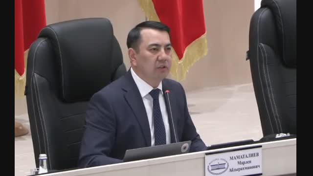 Спикер айдоочулук күбөлүк боюнча маселе көтөрүлбөшү керектигин айтты