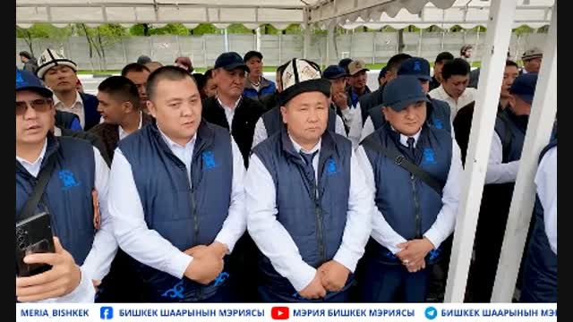 "Бирок..." Бишкек мэри автобус айдоочуларына айлыктары жогорулай турганын кабарлады