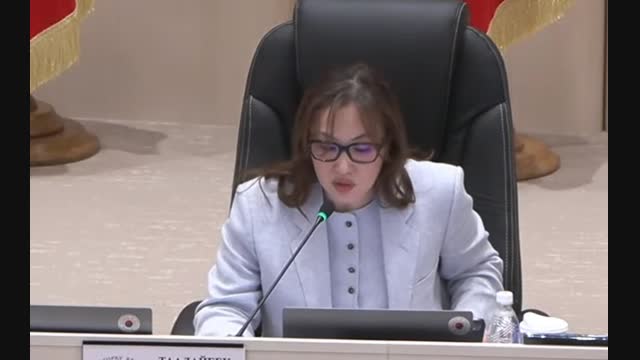 Нарындагы борбордун кызматкерлери 4 айдан бери маяна алыша электиги айтылды