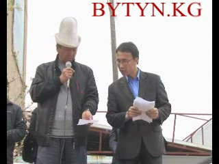 Адахан Мадумаров Бакиевди да, Акаевди да Кыргызстанга кайтарам