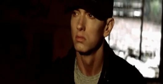  Eminem - Beautiful 