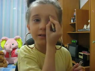 Анастасия бизге туура боенууну &#1199;йр&#1257;т&#1257;т