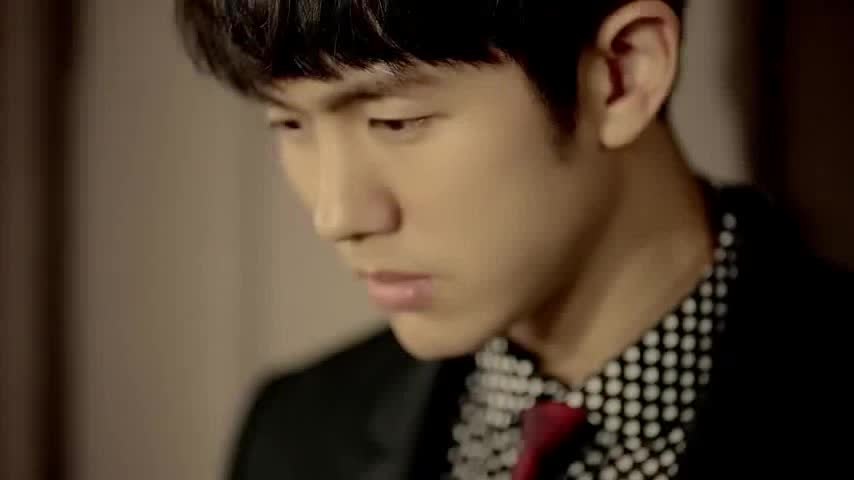 2AM_One Spring Day 