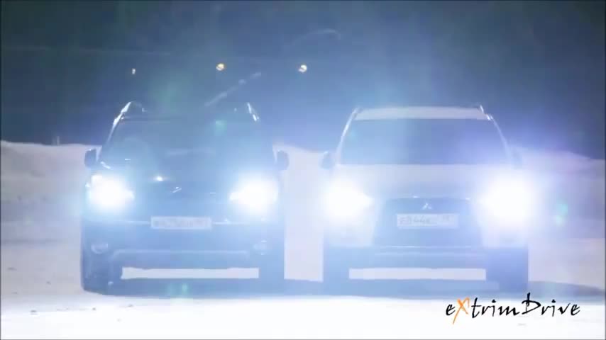 Муз үстүндө адам гана эмес, машиналар дагы бийлейт!