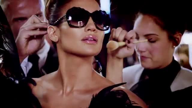 Jennifer Lopez - Live It Up ft. Pitbull