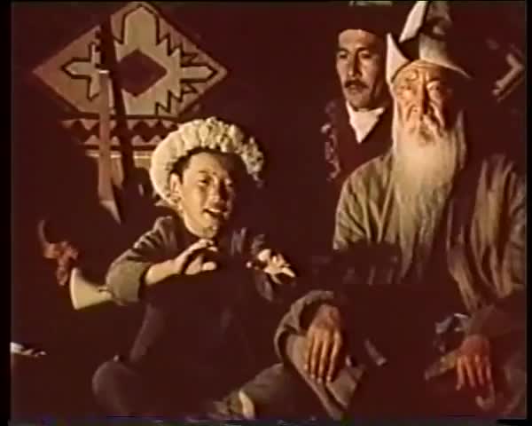&#1198;ч муундун "Манас" айтуусу 