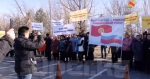 Бишкек Жорж Соросту митинг менен тосуп алды