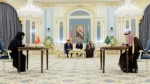 Финансы министринин Сауд Арабиясына хиджабчан барганынын себеби айтылды